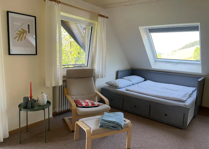 Gullerhof - Koepfle アパート *